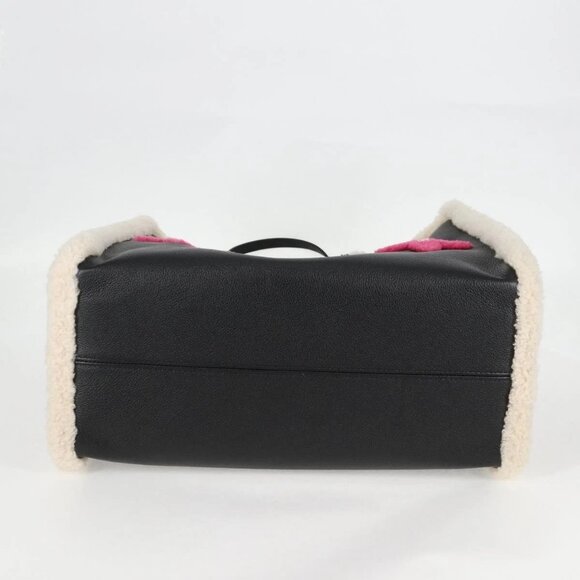 LOUIS VUITTON Monogram Shearing On The Go GM Tote Bag - Picture 5 of 16